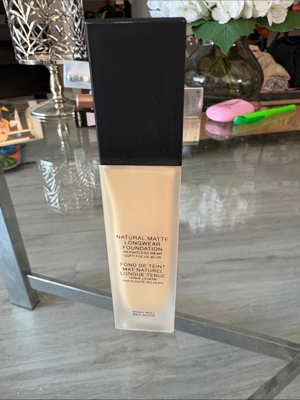 NARS Liquid Foundation — Natural Matte longwear GOBI Light Beige / Cream Shade